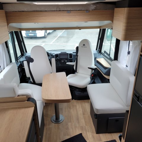 Bavaria Initial I740FC Nomade - Photo 8