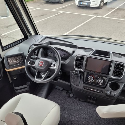 Bavaria Initial I740FC Nomade - Photo 5