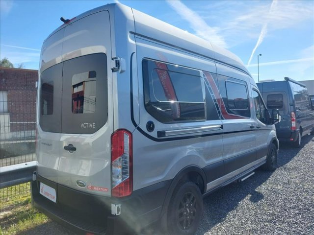 Burstner Lineo C 590 - Photo 1
