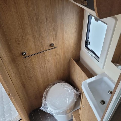 CI Horon 74 XT GO - Photo 7