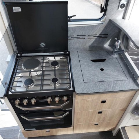 Frankia I 7400 PLUS PLATINE PURE 5.5T - Photo 4