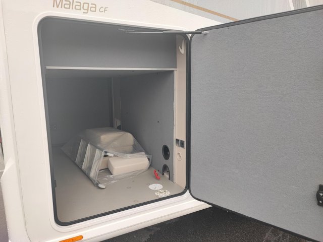 Notin Malaga CF - Photo 3