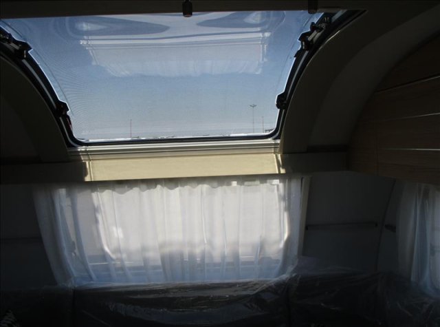 Adria Caravane ADORA - Photo 12
