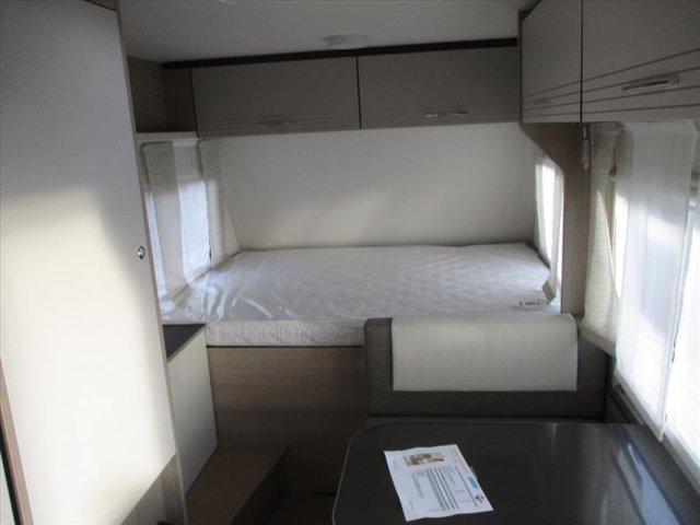 Burstner Premio Life 425 TS - Photo 8