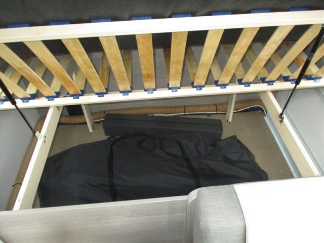 Burstner Premio Life 425 TS - Photo 9