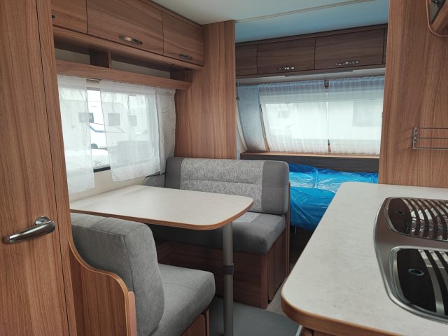 Caravelair Allegra 486 - Photo 4