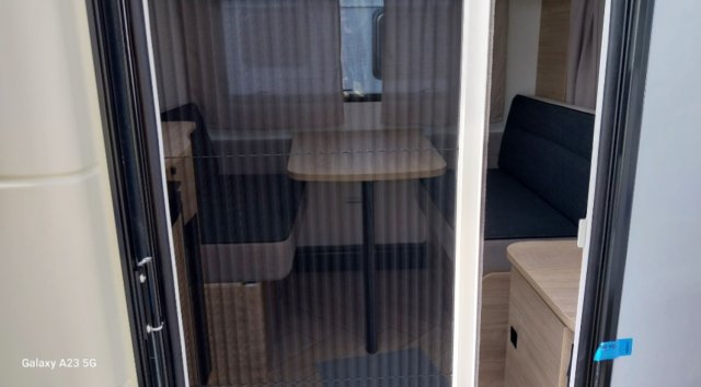 Caravelair Sport Line 410 - Photo 9