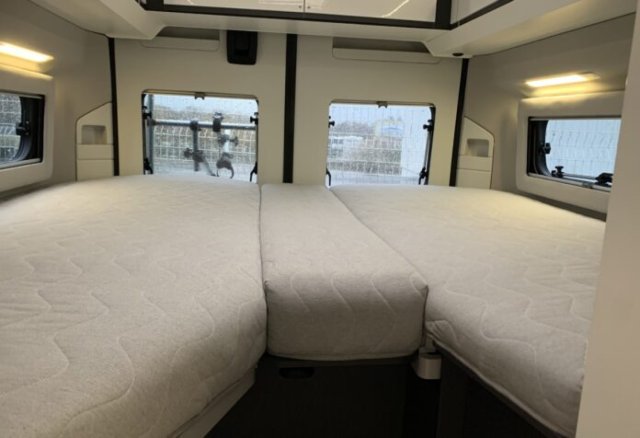 Adria Twin Supreme 640 SLB - Photo 15