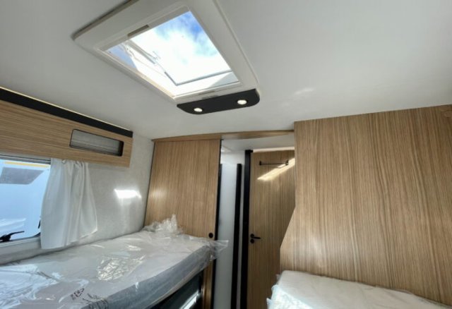 Bavaria Tren-D T720FGJ Unik t 720 fgj - Photo 13