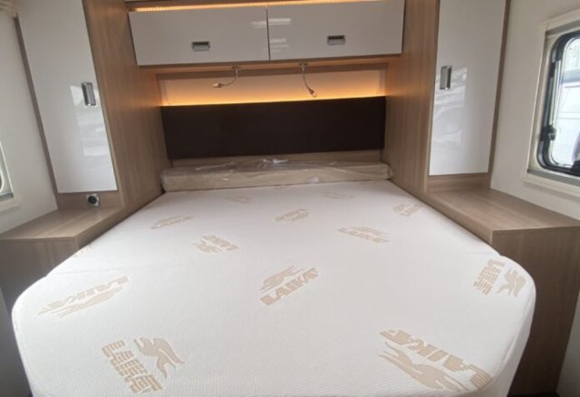 Laika Kosmo 912 - Photo 23