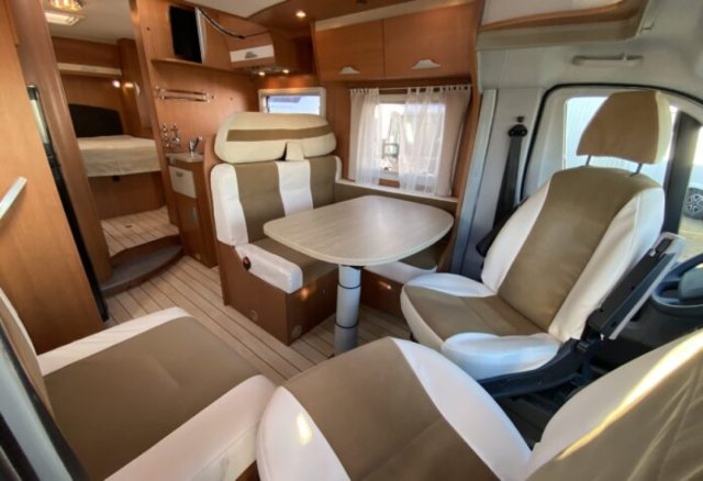 Pilote Aventura P 736 LC - Photo 7