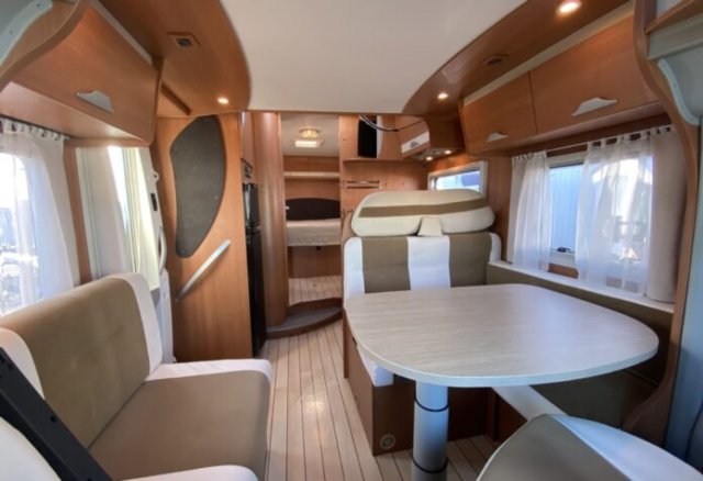 Pilote Aventura P 736 LC - Photo 8