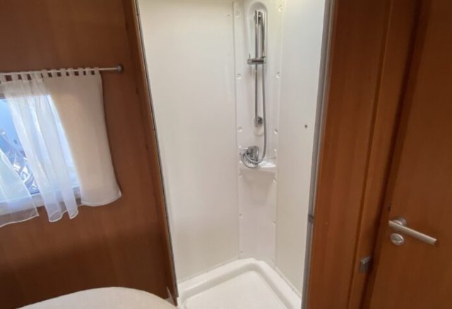 Pilote Aventura P 736 LC - Photo 15