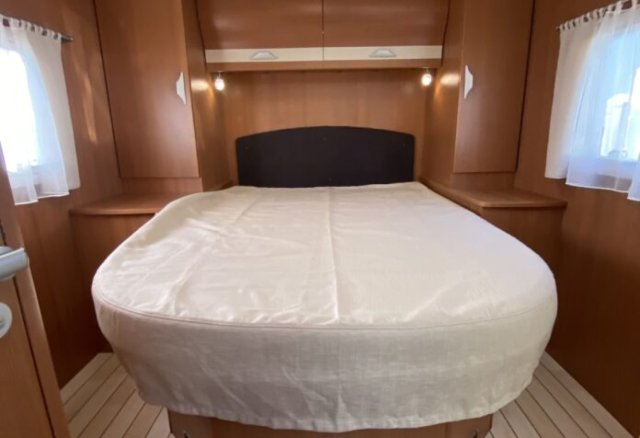 Pilote Aventura P 736 LC - Photo 17