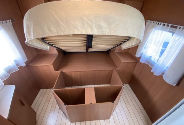 Pilote Aventura P 736 LC - Photo 18