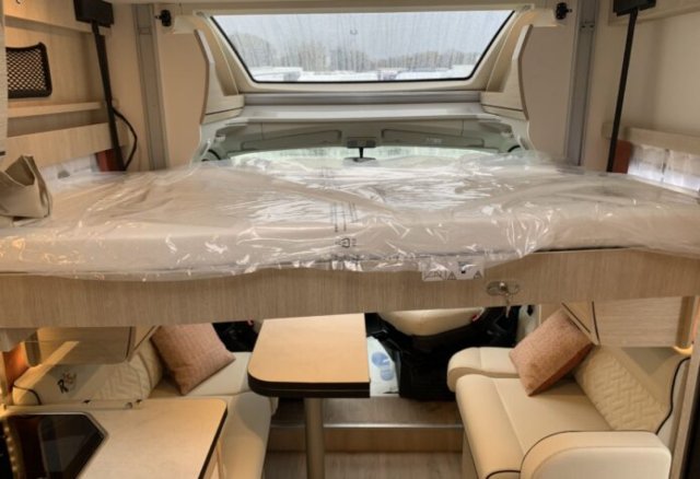 Rapido 666 F 65 ans - Photo 14