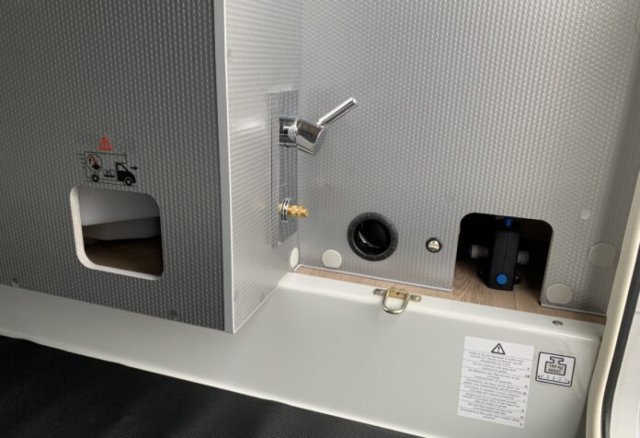 Rapido 666 F 65 ans - Photo 20