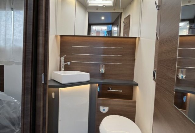 Rapido 8096 DF - Photo 15