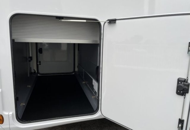 Rapido 8096 DF - Photo 31