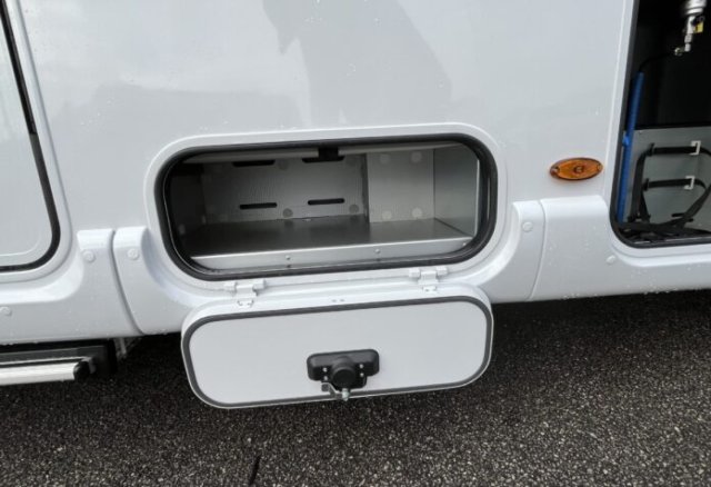 Rapido 8096 DF - Photo 33