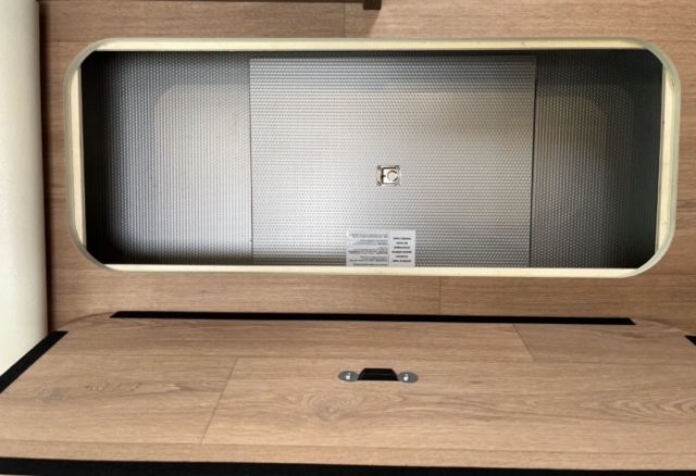 Rapido 8096 DF 2026 - Photo 23