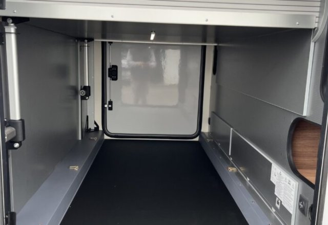 Rapido 8096 DF 2026 - Photo 30