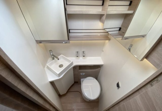 Rapido 886 F df - Photo 10