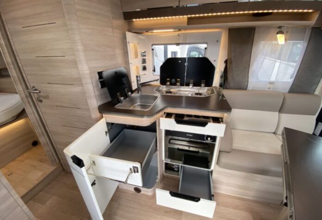 Rapido 886 F 886f - Photo 9