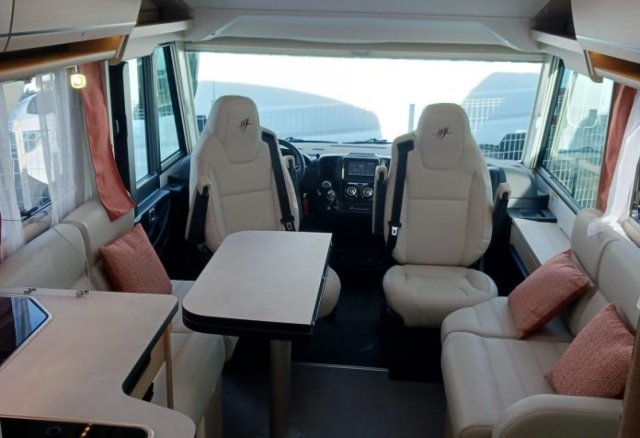 Rapido 896 F - Photo 21