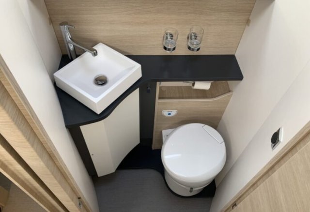 Rapido 896 F - Photo 9