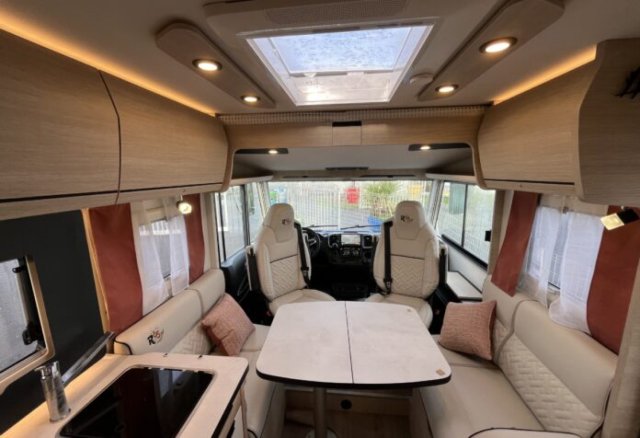 Rapido C86 c 86 i 65 ans - Photo 4