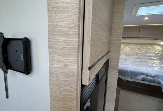 Rapido C86 c 86 i 65 ans - Photo 8