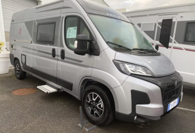 Rapido Van V55 - Photo 1