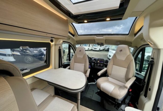 Rapido Van V55 - Photo 4