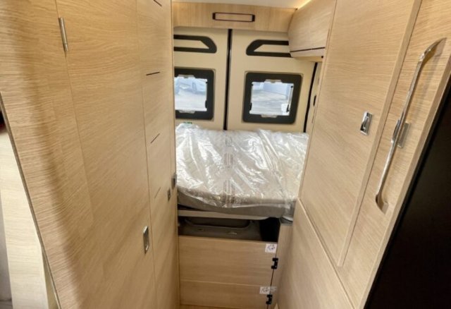 Rapido Van V55 - Photo 11