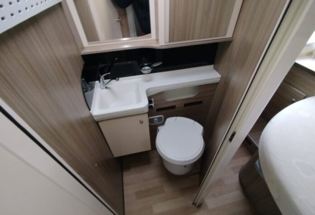 Autostar Privilege I 693 LC Lift - Photo 8