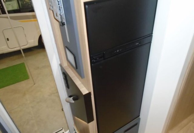 Bavaria Initial I740FC Nomade i 740 fc - Photo 5