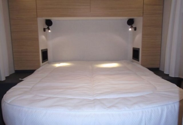 Bavaria Initial I740FC Nomade i 740 fc - Photo 6