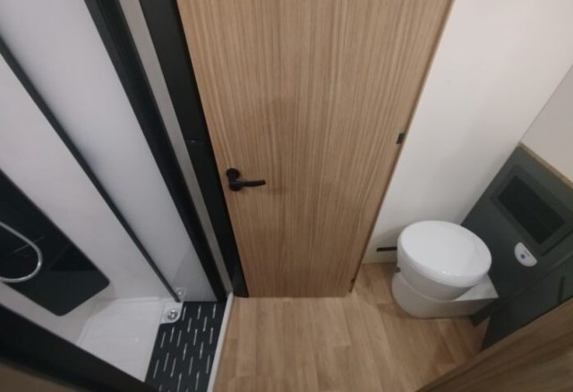 Bavaria Initial I740FC Nomade i 740 fc - Photo 9