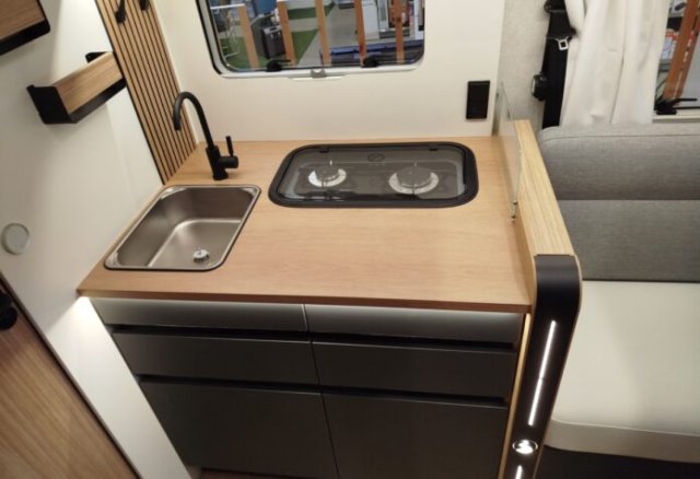 Bavaria Initial I740FGJ Nomade i 740 fgj - Photo 3