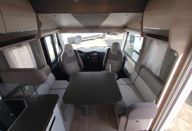 Rapido 886 F - Photo 2