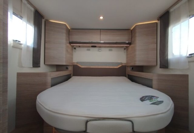 Rapido 886 F - Photo 8