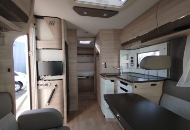 Rapido 886 F - Photo 10