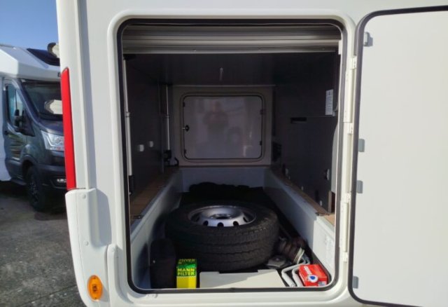 Rapido 886 F - Photo 13