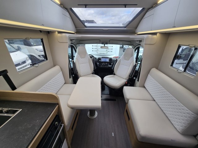 Adria Coral Plus 670 DL boite automatique - Photo 14