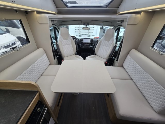 Adria Coral Plus 670 DL boite automatique - Photo 15