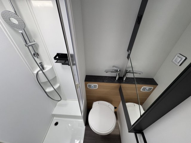 Adria Coral XL Axess 600 DP - Photo 16