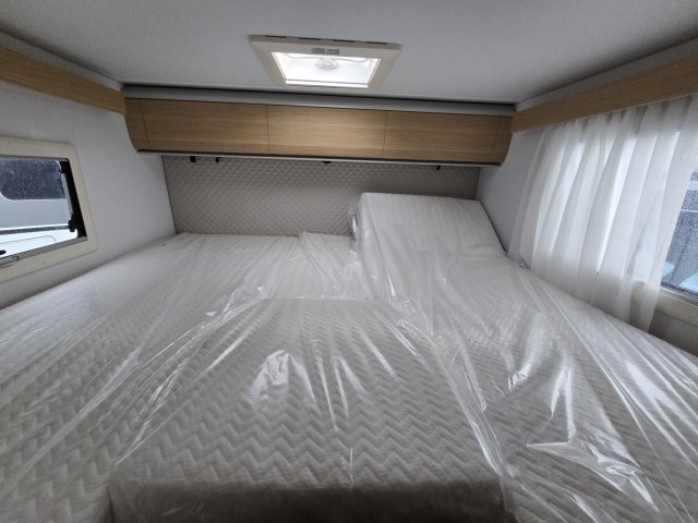 Adria Matrix 650 DL 60Y 60 ans boite auto - Photo 17