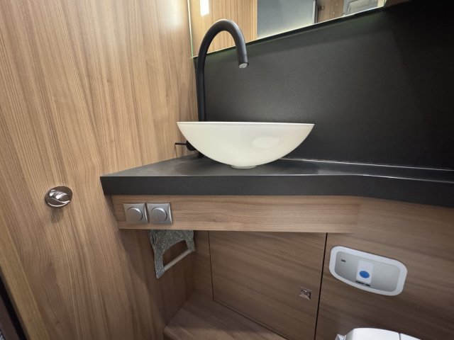 Adria Matrix Axess 600 DT 600dt - Photo 22