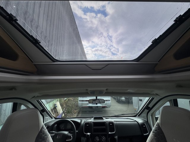 Adria Matrix Axess 650 DC - Photo 9